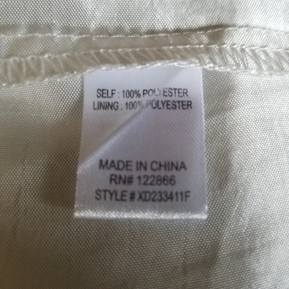 Lilt Girl's White Sleeveless Dotted Swiss Dress 6X - Picture 6 of 7